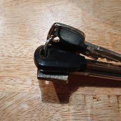 3 sleutels, som rapportert til iLost