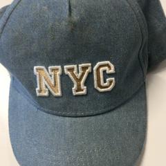 Boné de baseball Baby pet, como reportado por Gemeente Haarlem utilizando o iLost