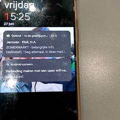 Telèfon Grijs 1+, segons ha informat Qbuzz GD Groningen HS mitjançant iLost