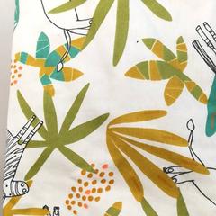 Stellematte Met dieren en planten patroon, som rapportert av Burgers' Zoo ved bruk av iLost