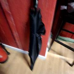 Umbrella XL, as reported by IKEA Nice Saint Isidore using iLost