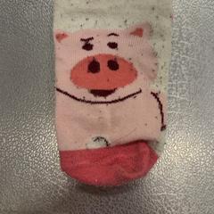 靴下 がiLostで IKEA Tokyo-Bay によって報告されました