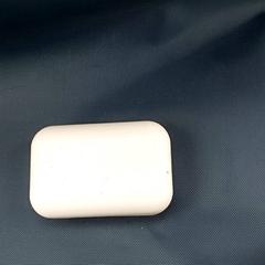 Elektronika - Etui voor oortjes, ako bolo nahlásené Regio Oost-Vlaanderen pomocou iLost