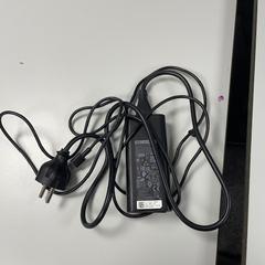 Laptop oplader, gemeldet von Padualaan 101 über iLost