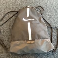 Torba, zgłoszono przez Breng Arnhem przy użyciu iLost