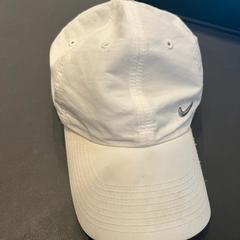 Nike Pet, as reported by Van der Valk Hotel Breukelen using iLost