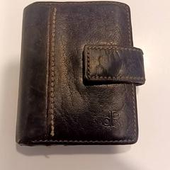 Porta-cartões Vlaar, como reportado por RAI Amsterdam utilizando o iLost