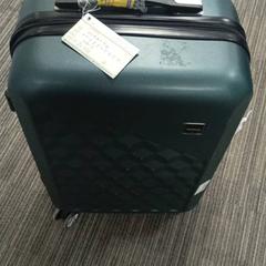 Koffer زيتي, zoals gemeld door محطة الرياض (الرياض) met iLost