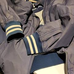 Jacket, as reported by Bibliotheek Neude (Utrecht) using iLost