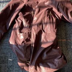 Bunda Paars, jak nahlášeno Connexxion Amstelland-Meerlanden Schiphol Zuid pomocí iLost