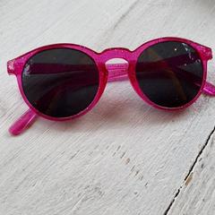 Solglasögon Roze, met glitters, rapporterat av DierenPark Amersfoort med iLost