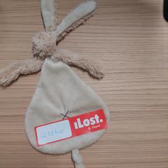 Happy horse knuffeldoekje がiLostで IKEA Hengelo によって報告されました