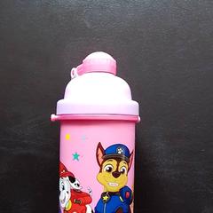 Butelka, zgłoszono przez Apenheul przy użyciu iLost