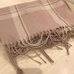 マフラー, ako bolo nahlásené IKEA原宿 pomocou iLost