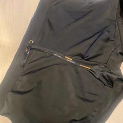 Banyador zwembr, segons ha informat Hotel Apeldoorn mitjançant iLost