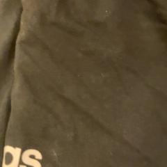 Camisa shirt, segundo informou MEININGER Hotel Marseille Centre la Joliette usando iLost