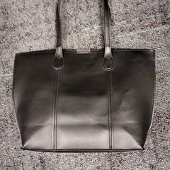 Ladies bag Zwart leder, as reported by Breng Nijmegen using iLost