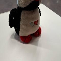 Plüss, amint azt IKEA Paris - Plaisir az iLost segítségével jelentette.