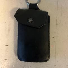 حقيبة المتشرد Heup tasje met pasjes، كما تم الإبلاغ عنه بواسطة Artis عبر iLost