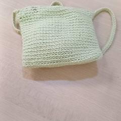 Pochette Vert, come riportato da IKEA Tours utilizzando iLost