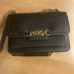 Taška Micheal kors, jak nahlášeno Pathé Spuimarkt pomocí iLost