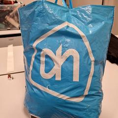 İLost kullanarak Vrije Universiteit Amsterdam tarafından bildirildiği gibi Çanta