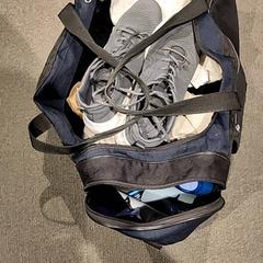 Torba sportowa Kleding erin, zgłoszono przez Bibliotheek Neude (Utrecht) przy użyciu iLost