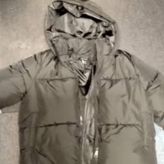 Veste, a été signalé par Mövenpick Hotel Amsterdam City Centre utilisant iLost