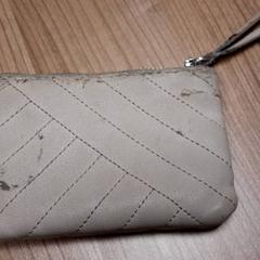 Brieftasche, gemeldet von Connexxion Haarlem AML über iLost