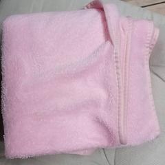 Baba pléd, segons ha informat IKEA Soroksár Budapest mitjançant iLost