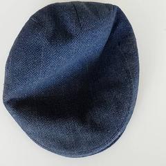 Kleding - pet، كما تم الإبلاغ عنه بواسطة Centraal magazijn عبر iLost