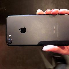 iphone 7 black matte back, ha sido reportado por MEININGER Hotel Brussels City Center con iLost