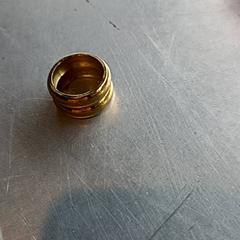 الخاتم، كما تم الإبلاغ عنه بواسطة Paaspop عبر iLost