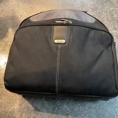 Bag Op naam van amat, as reported by Gemeente Amsterdam using iLost