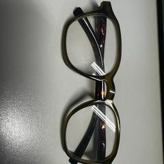 Bril, rapporterat av TheaterHangaar med iLost