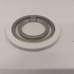 リング, segons ha informat IKEA Tokyo-Bay mitjançant iLost