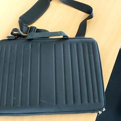 Torba na laptopa Witvrouw, zgłoszono przez Centraal magazijn przy użyciu iLost