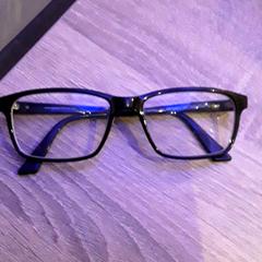 Lunettes, a été signalé par EBS Tramplein utilisant iLost