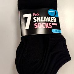 Socks, as reported by Vrije Universiteit Amsterdam using iLost
