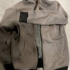 Kleding - Vest, som rapportert av Centraal magazijn ved bruk av iLost