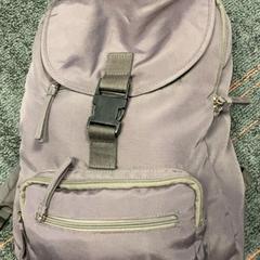 Zaino, come riportato da Connexxion Amstelland-Meerlanden Schiphol Zuid utilizzando iLost