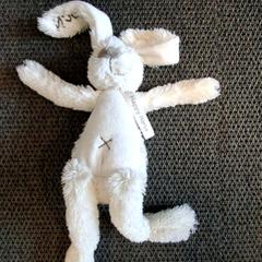 İLost kullanarak Keukenhof tarafından bildirildiği gibi Oyuncak Wit konijn