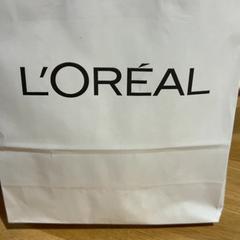 Aankoop l oreal, jak nahlášeno Designer Outlet Roermond pomocí iLost
