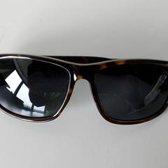 Okuliare Zonnebril, ako bolo nahlásené Regio Limburg - Leuven pomocou iLost