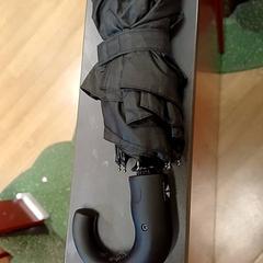 Parapluie, a été signalé par IKEA Strasbourg utilisant iLost