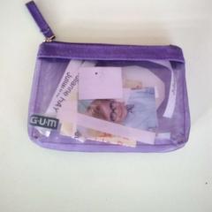 Pochette, come riportato da Twisto utilizzando iLost