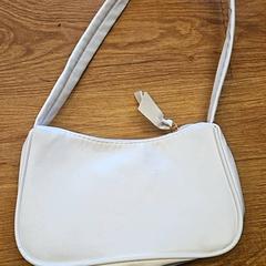 Handtasche, gemeldet von GVB über iLost