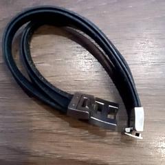 Náramek, jak nahlášeno Leonardo Royal Hotel Amsterdam pomocí iLost