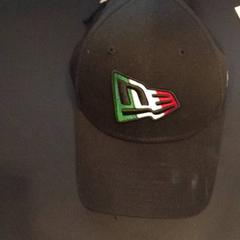 Kšiltovka Zwart, jak nahlášeno TivoliVredenburg pomocí iLost