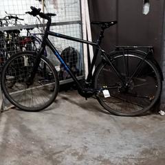 Vélo Trek Zwart/blauw, a été signalé par Fietsdepot Hasselt utilisant iLost